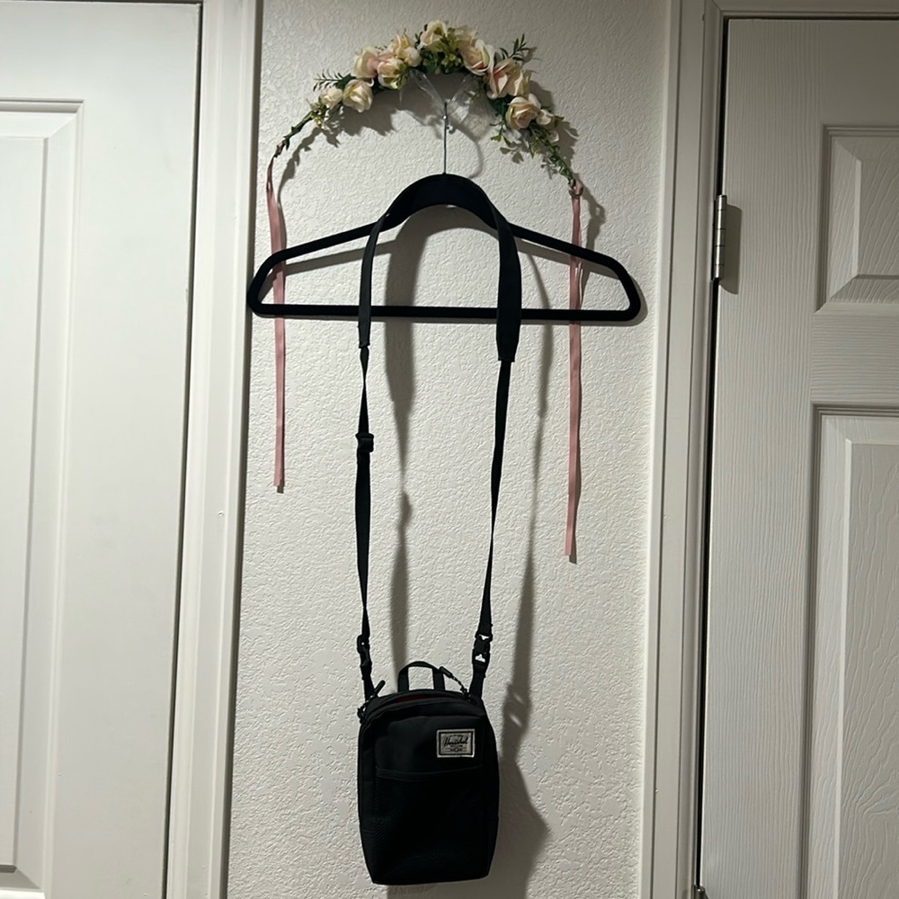 Herschel Crossbody Bag